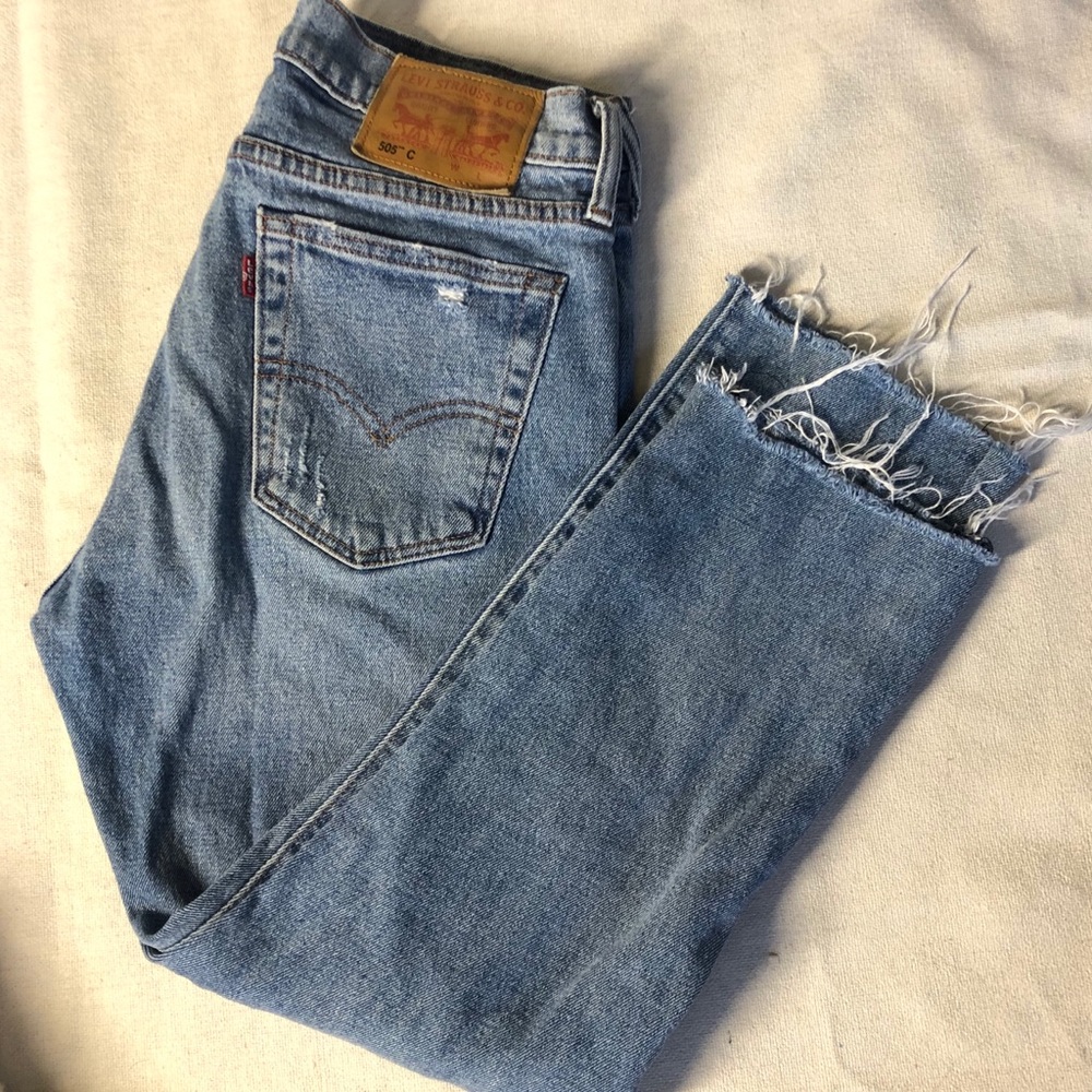 Levis 505 C Cropped Jeans Women Waist 32x24 Inseam